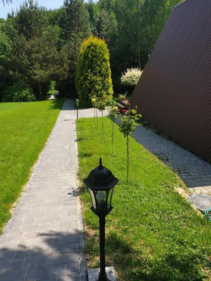 Domki Letniskowe Pod Lasem Koziniec Esterno foto