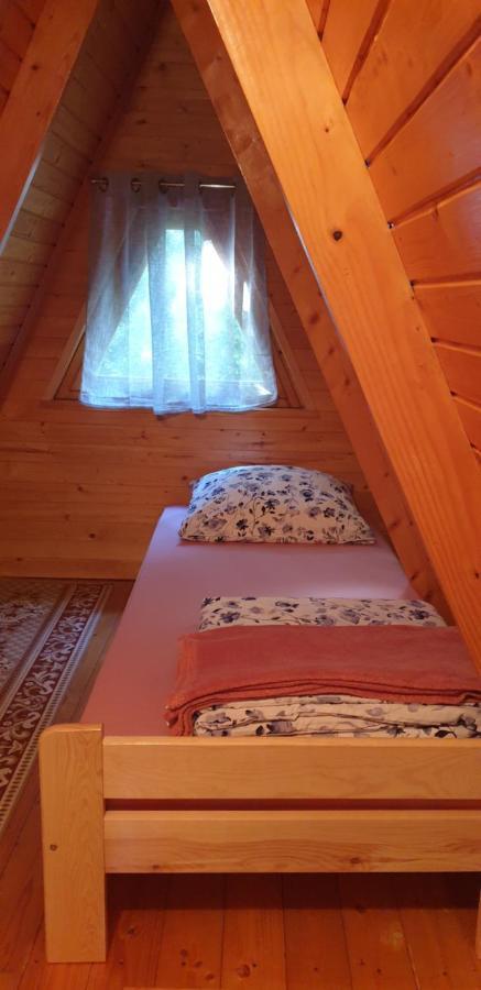 Domki Letniskowe Pod Lasem Koziniec Esterno foto